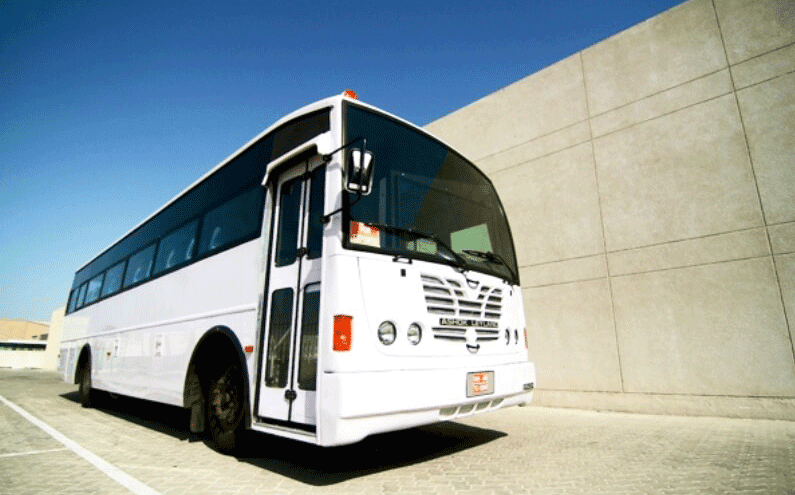 Ashok Leyland Falcon مصفحة بمنظر خارجي رئيسي