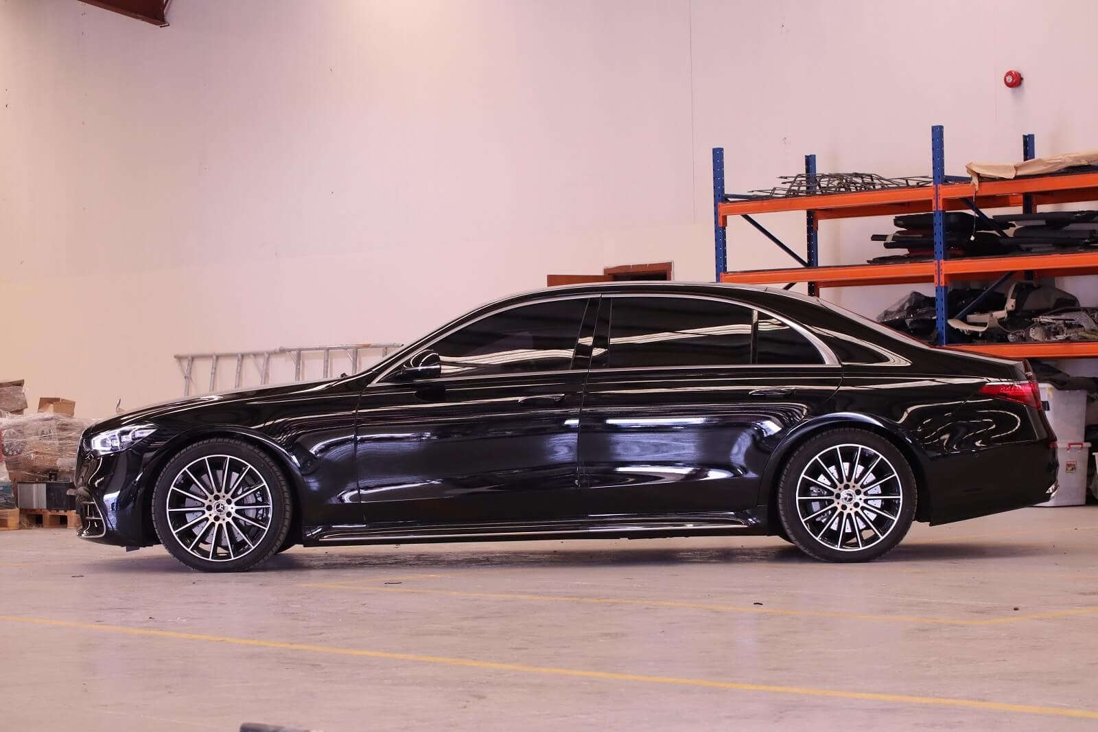 Mercedes-Benz S500 armored luxury sedan left side exterior view