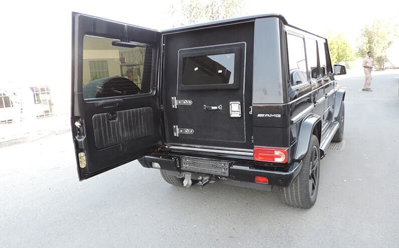 Armored Mercedes AMG blindé - coffre ou compartiment arrière, détail du blindage