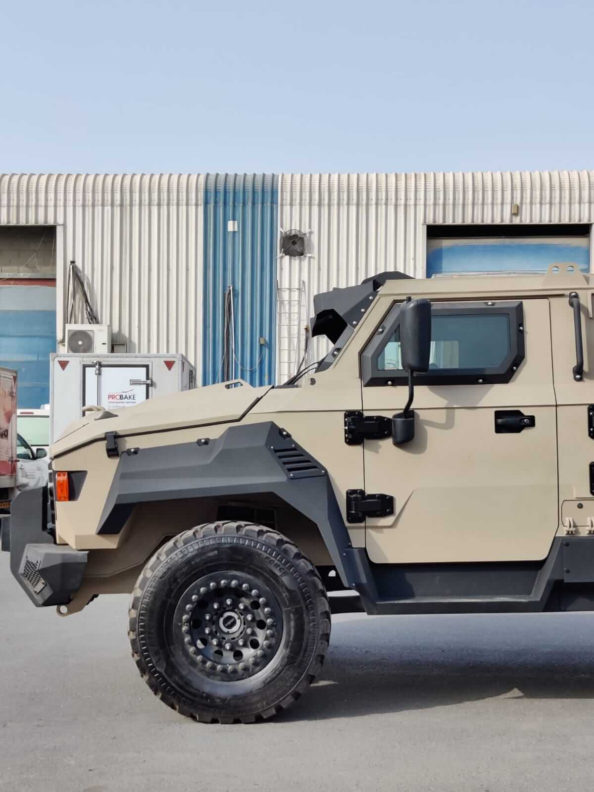 Taran II 4x4 APC - 79 blindé - profil latéral