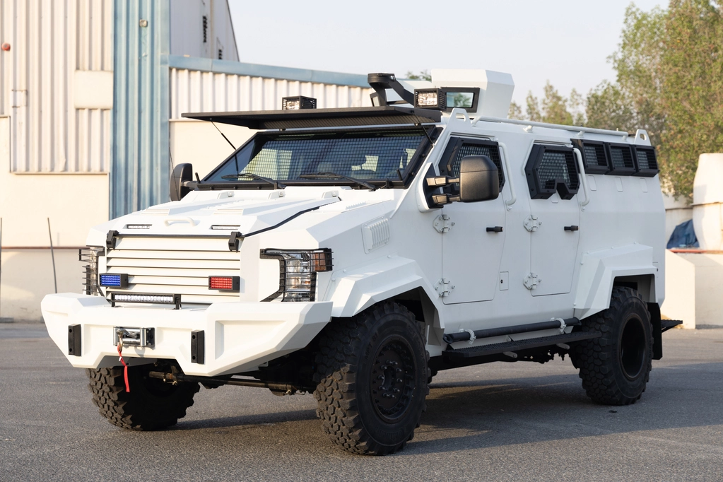 APC Shark véhicule blindé