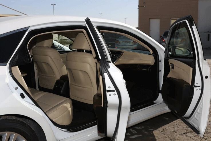 Toyota Avalon blindé - porte ouverte, détail du blindage 5