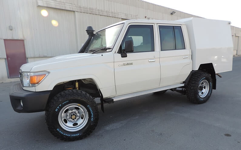 Toyota Land Cruiser blindé - profil latéral, détail du blindage 12