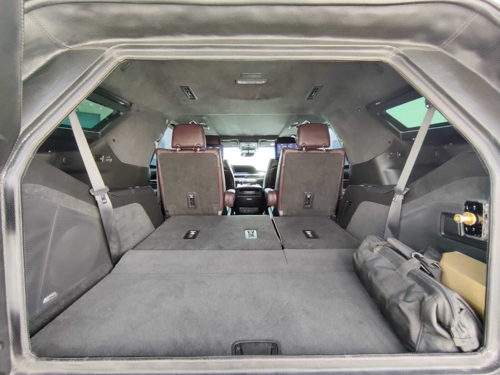 Cadillac Escalade blindé - intérieur