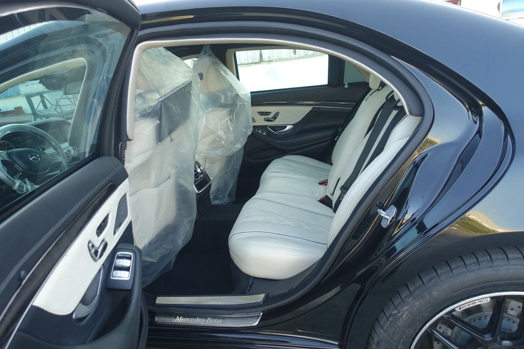 Mercedes-Benz S550 - Black blindé - vue extérieure détaillée 4