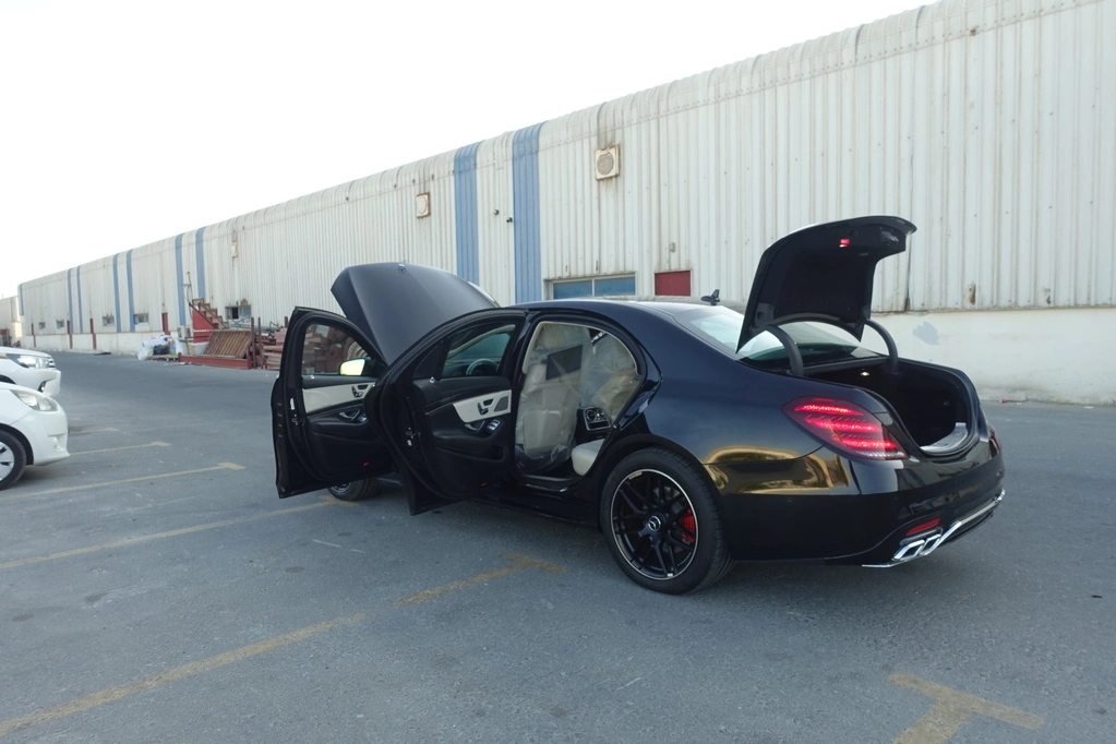 Mercedes-Benz S550 - Black blindé - vue extérieure détaillée 8