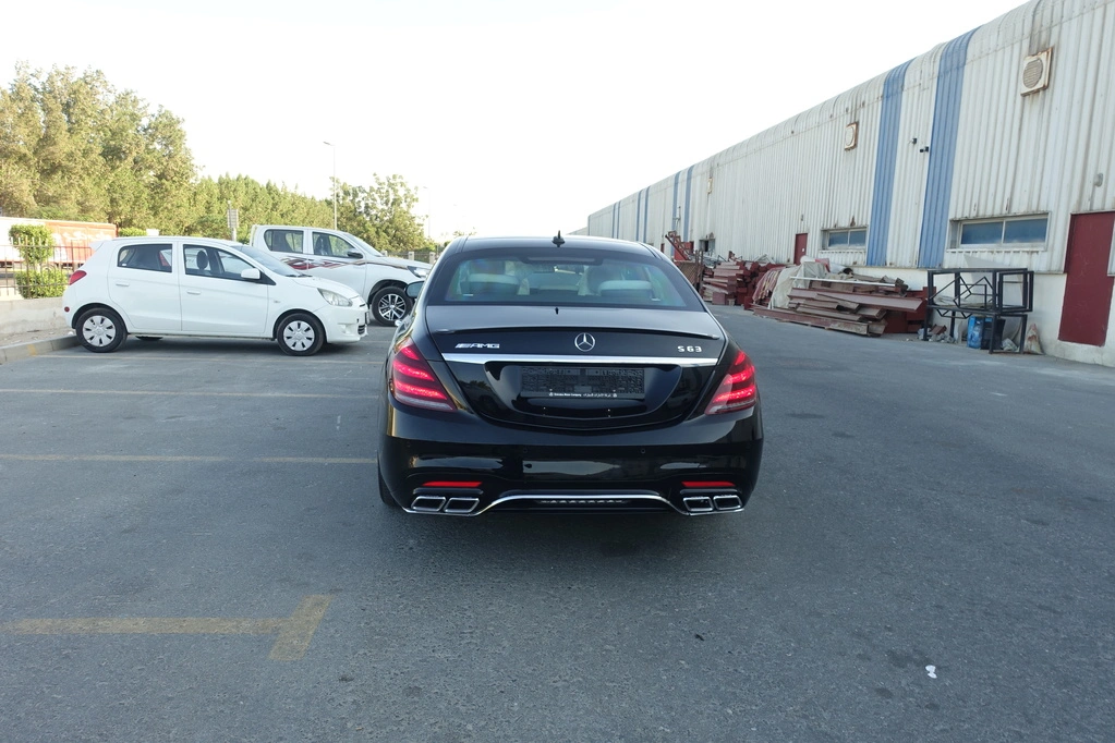 Mercedes-Benz S550 - Black blindé - vue extérieure détaillée 11