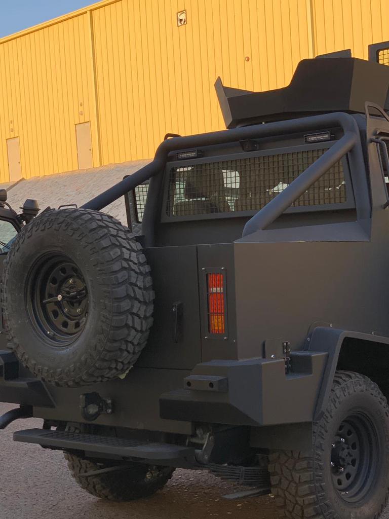 GER 1 مصفحة لنقل الأفراد بمنظر خلفي خارجي