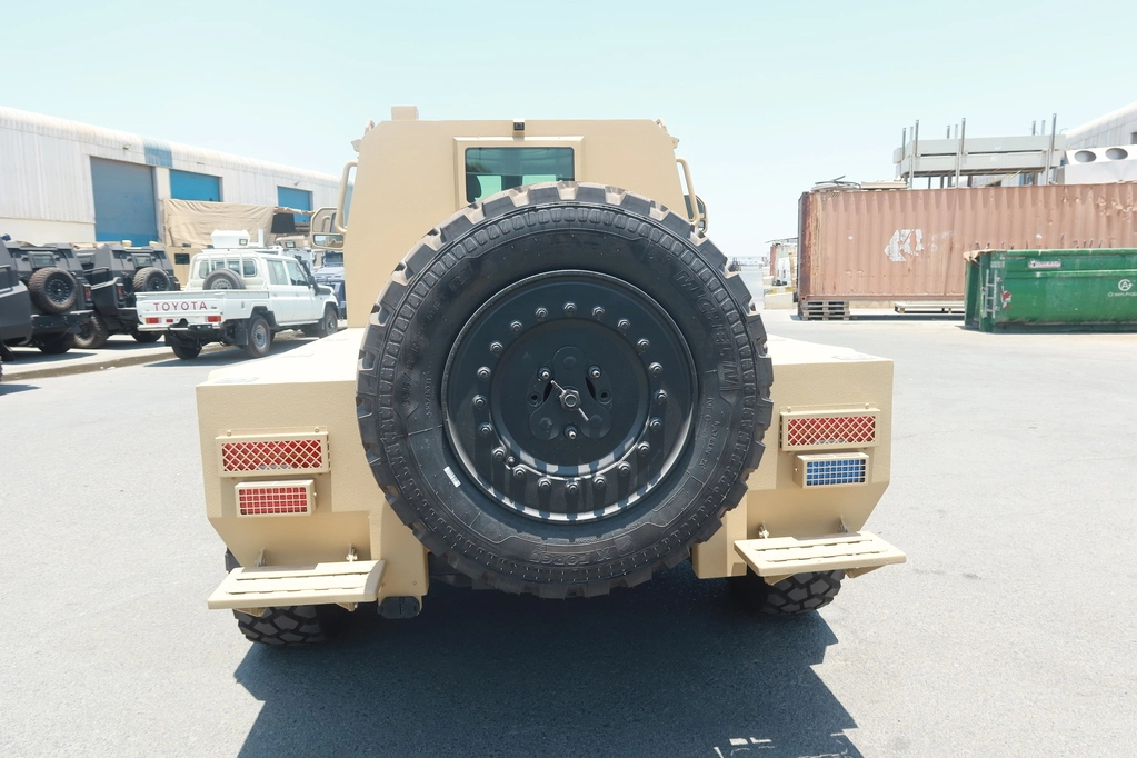 Ford F350 6.7L Diesel APC - IGG blindé - vue extérieure détaillée 15