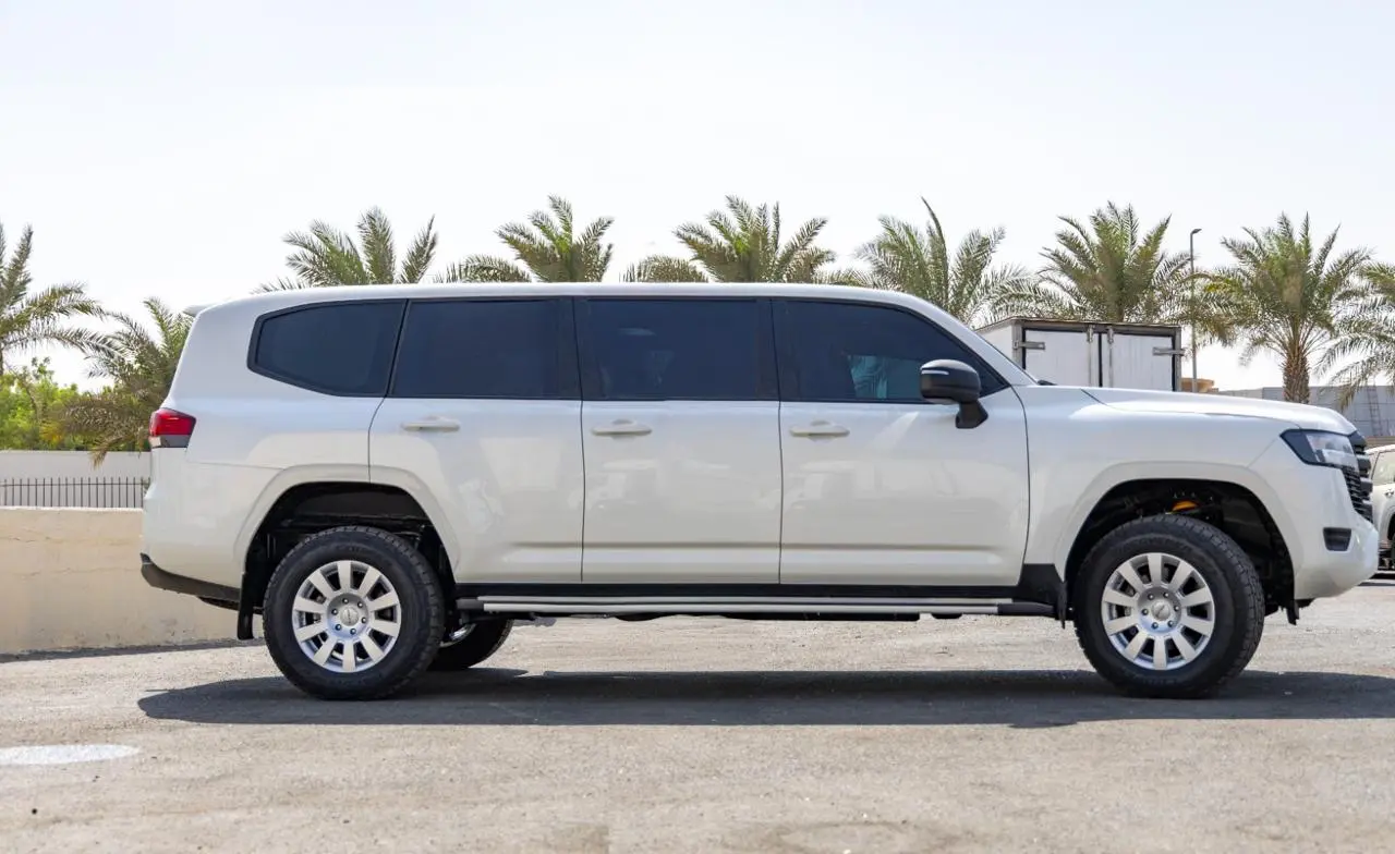 Toyota Land Cruiser 2024 Extended armored SUV right side alternate view