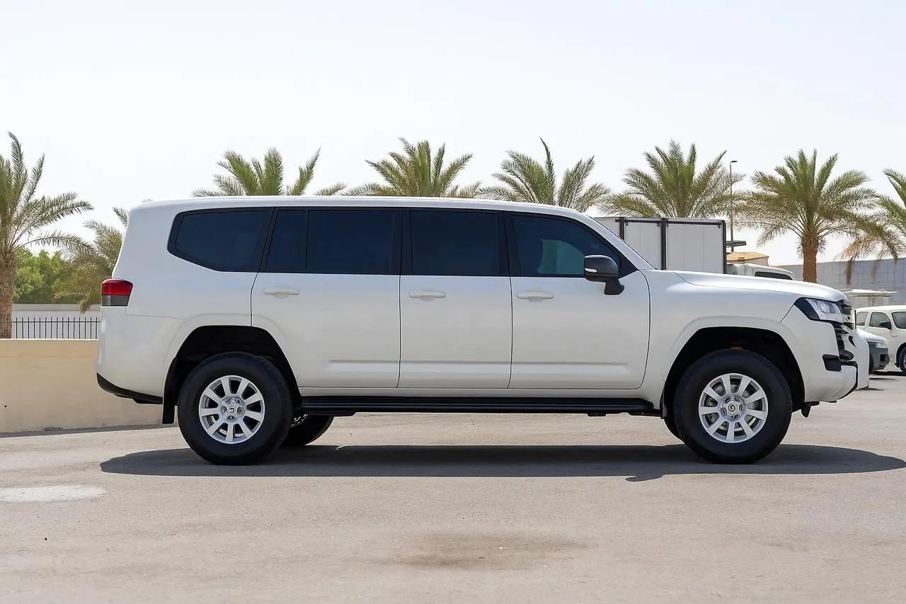 land-cruiser- -extended ضمن فئة سيارات الدفع الرباعي - منظر جانبي، الجانب الأيمن، تفاصيل التدريع