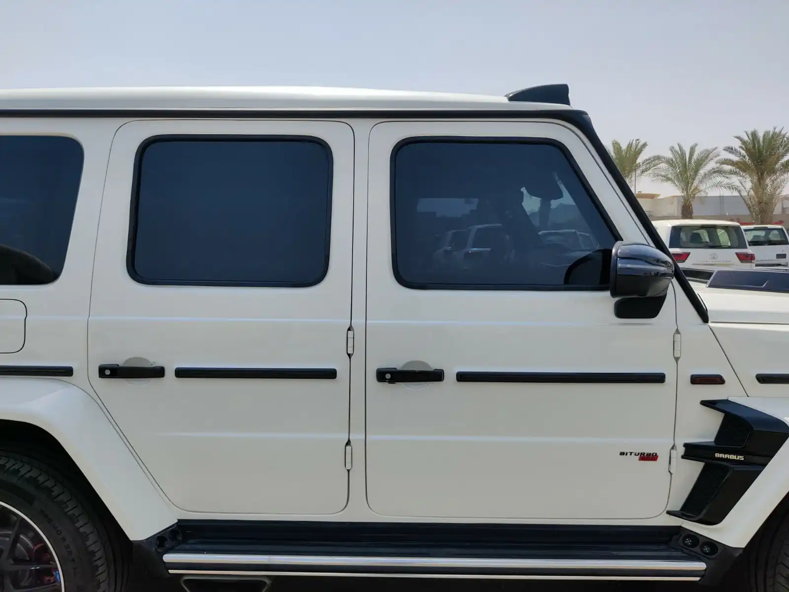 MERCEDES-BENZ-BRABUS-G63-800-WHITE-right-side-windows-closeup