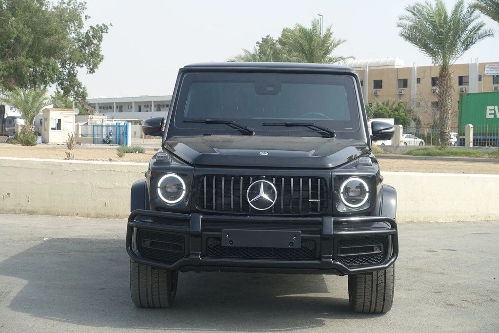 Mercedes-Benz G63 AMG Black armored SUV front exterior view