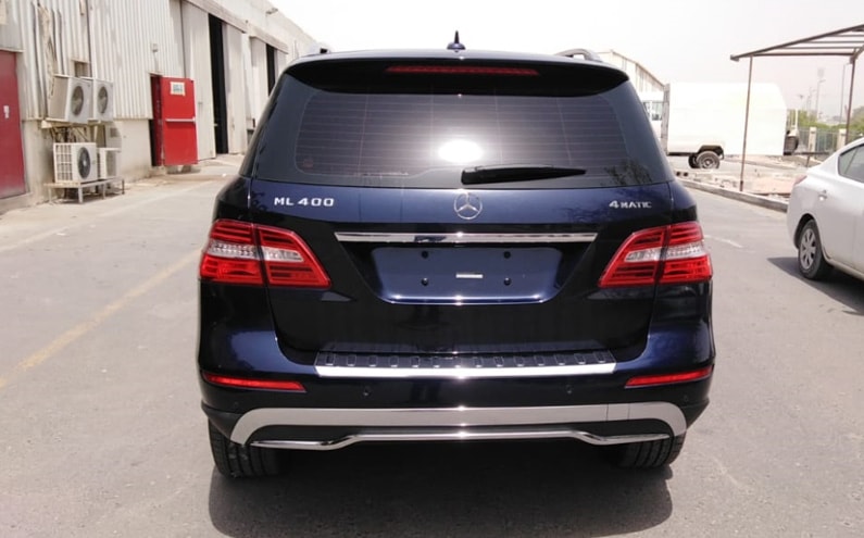 Mercedes-Benz ML 400 Blue rear view of armored SUV