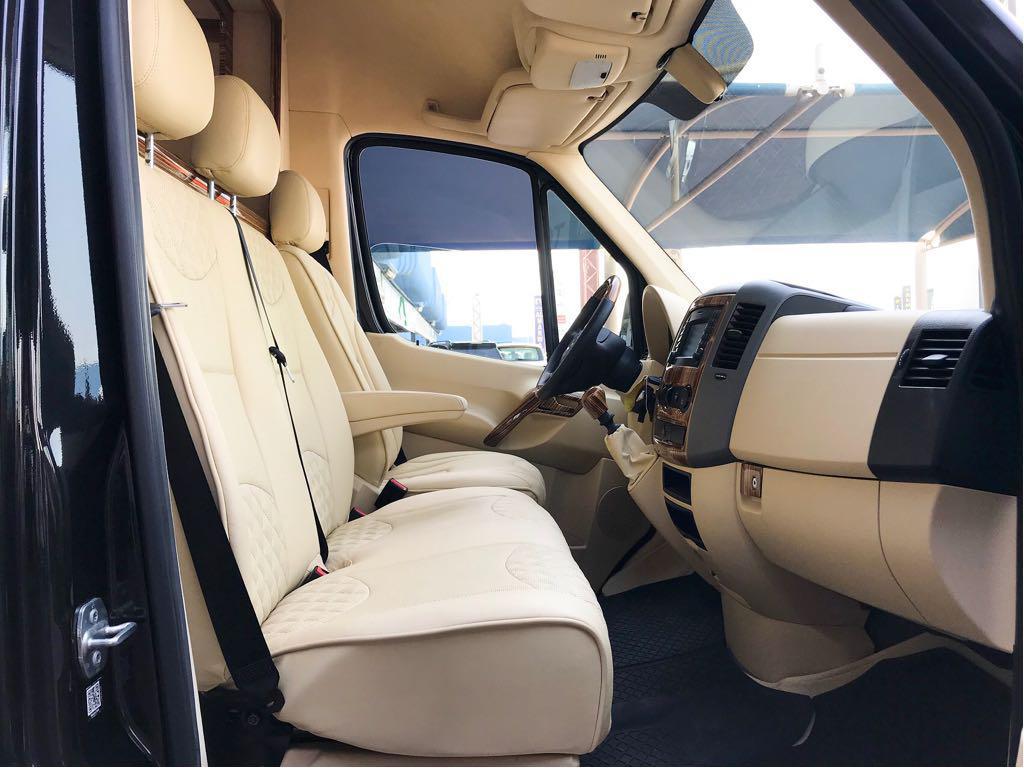 Mercedes-Benz VIP BR6 Sprinter مصفحة مع مقصورة القيادة