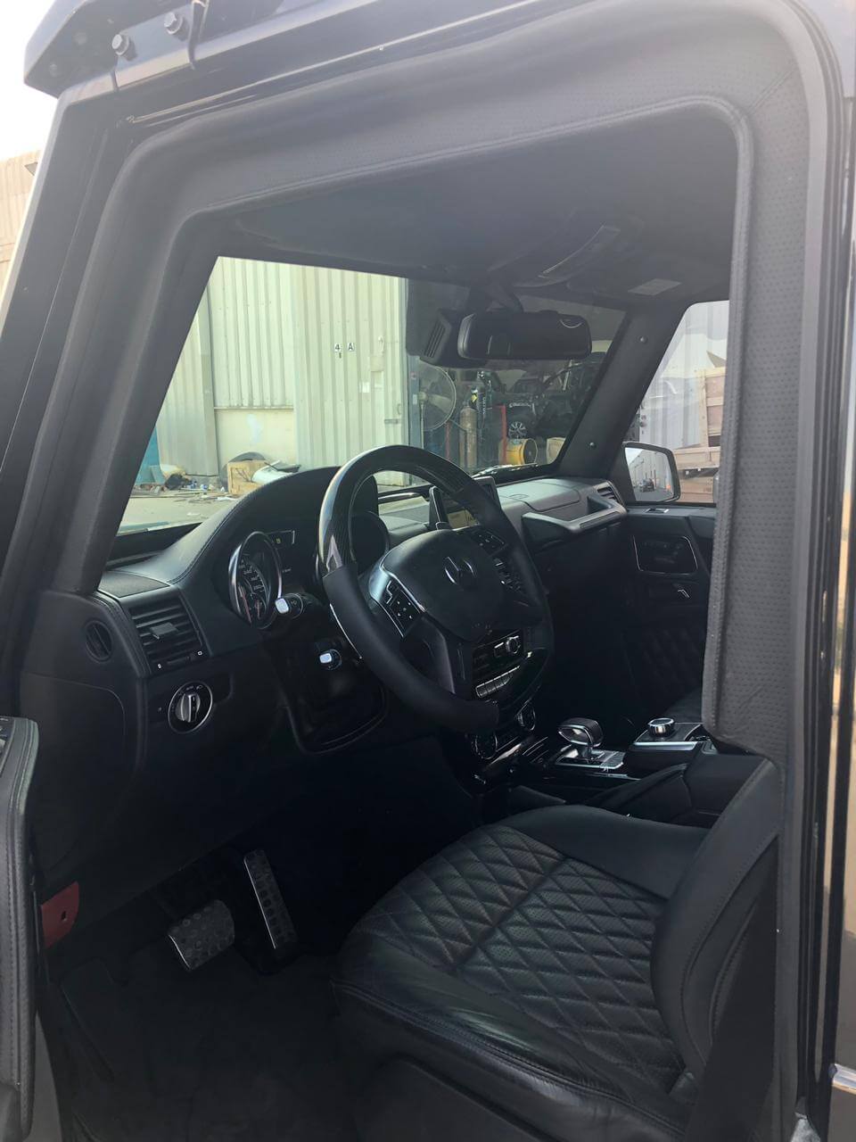 Mercedes-Benz G63 Brabus Black blindé - sièges passagers, poste conducteur