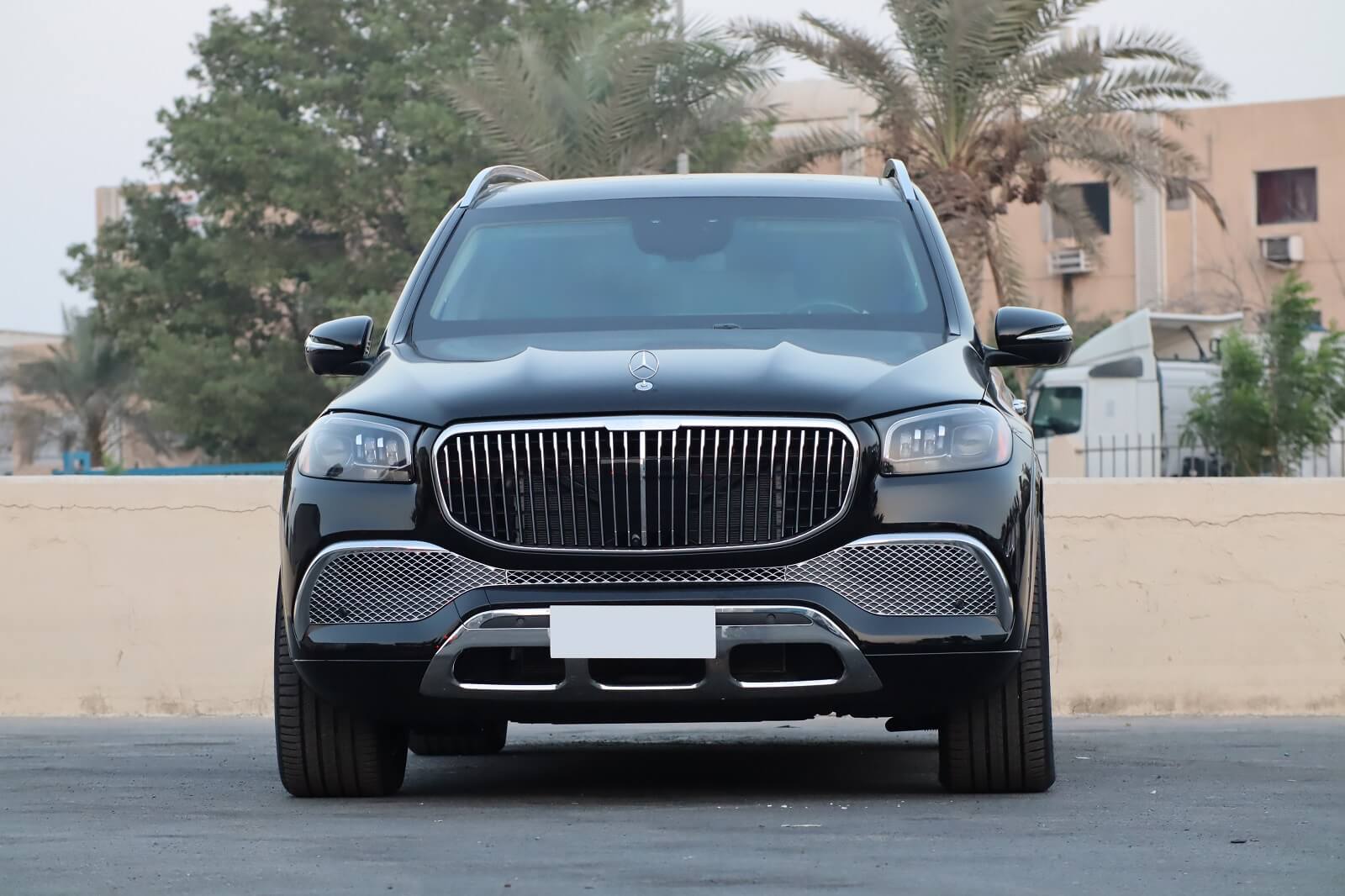 Mercedes Maybach GLS 600 blindé - vue avant