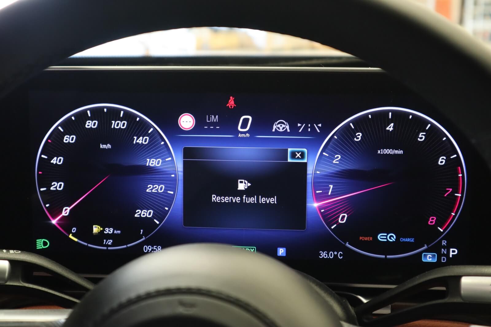 Mercedes-Benz Z Class S500 blindé - vue extérieure détaillée 2