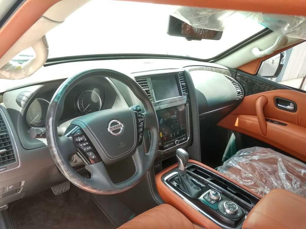 Nissan Patrouille blindé - vue extérieure détaillée 4