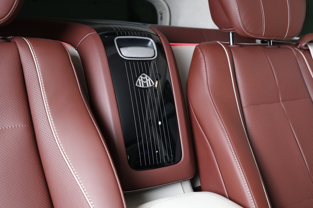 Maybach GLS 600 non-armored center console and dashboard detail