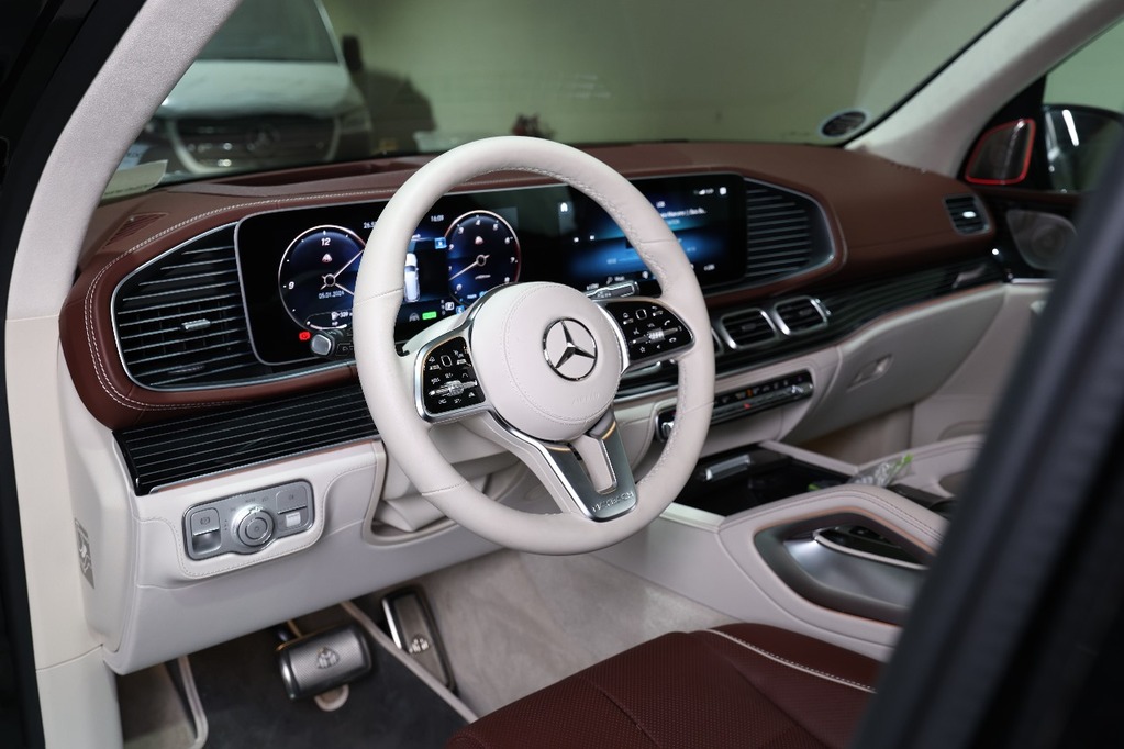 Maybach GLS 600 – Ultimate Luxury SUV | Non-Armored Edition blindé - détail du blindage 16