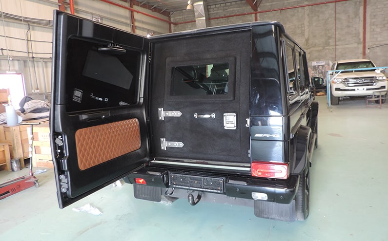 MERCEDES-BENZ AMG G63 BLACK Trunk Closed Armoring