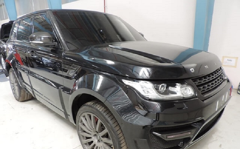 Range Rover Sport ضمن فئة سيارات الدفع الرباعي - منظر مركبة مدرعة