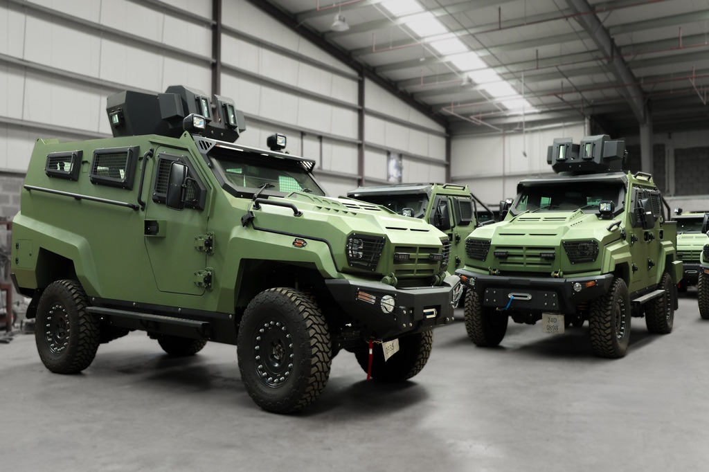 TYGOR MRAP مصفحة عسكرية مع حماية بالستية وتجهيزات سقفية
