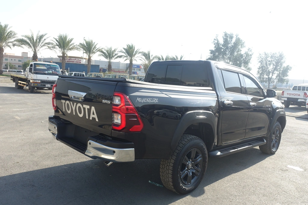 TOYOTA HILUX 4.0L ADVENTURE-BLACK - back view right angle