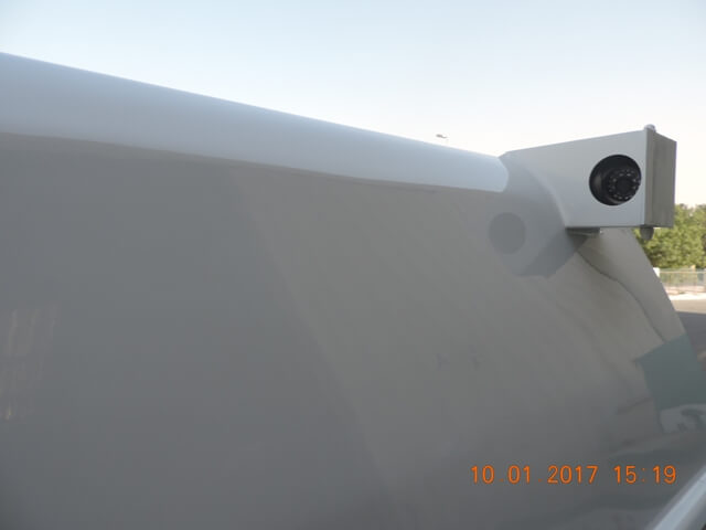 Toyota Hilux Cash Box blindé - profil latéral, côté gauche, configuration transport de fonds, écrans intérieurs