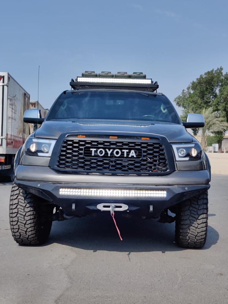 Toyota Tundra Off Road Edition Front View