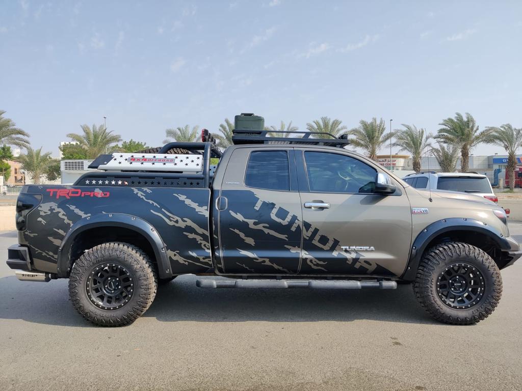 Toyota Tundra Off Road Edition Full Right Side