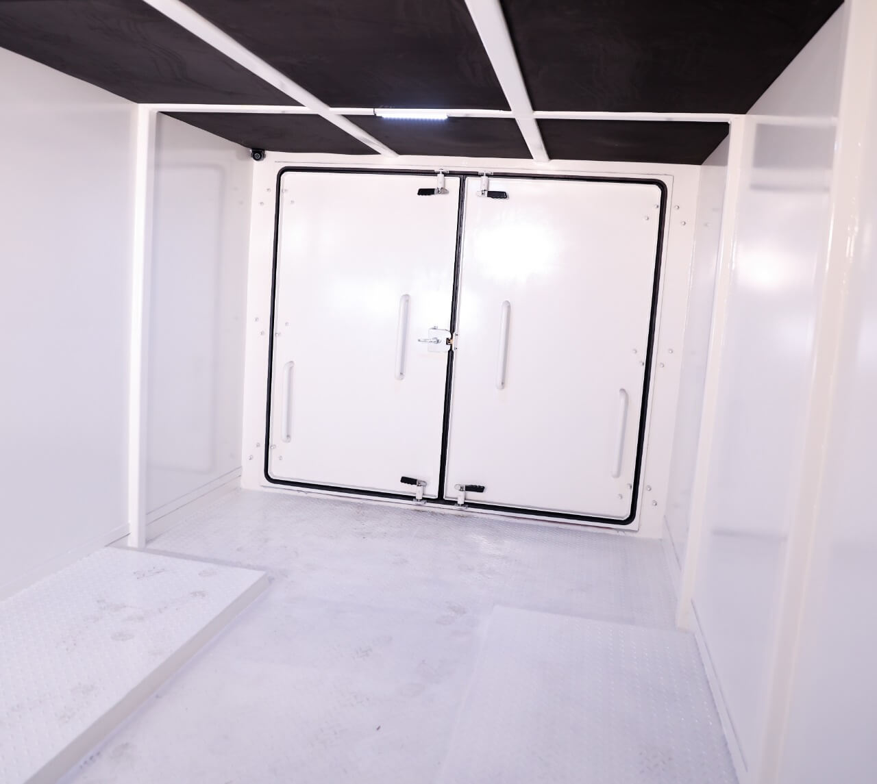 Central Bank CIT cash box door spacing inside protected rear compartment