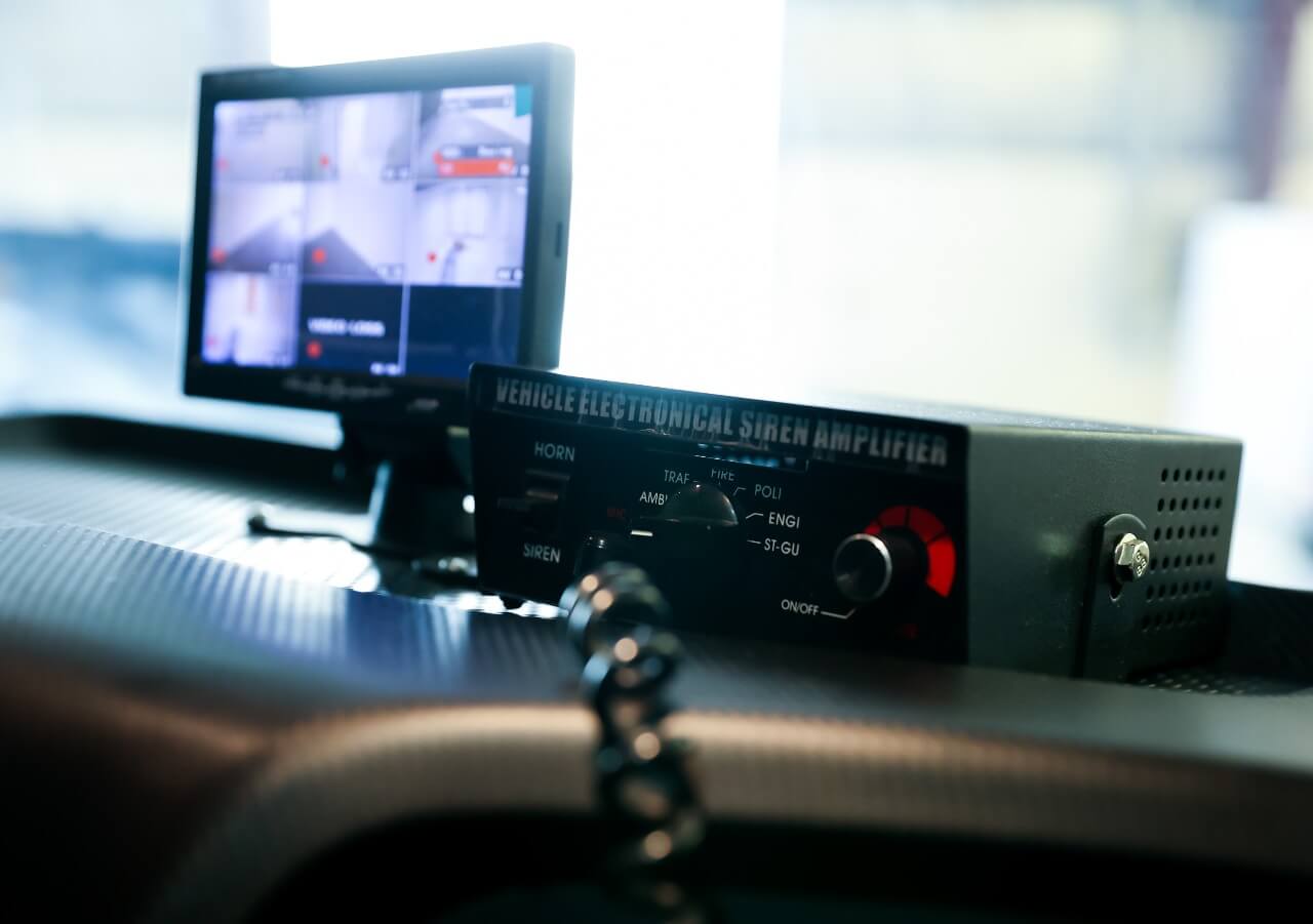 Central Bank CIT siren amplifier detail for security vehicle equipment