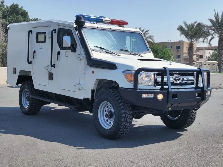 Toyota Land Cruiser 79 CIT Escort armored cash-in-transit vehicle photo 20